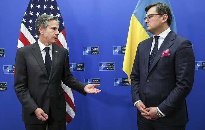وزرای امور خارجه آمریکا و اوکراین تلفنی گفتگو کردند