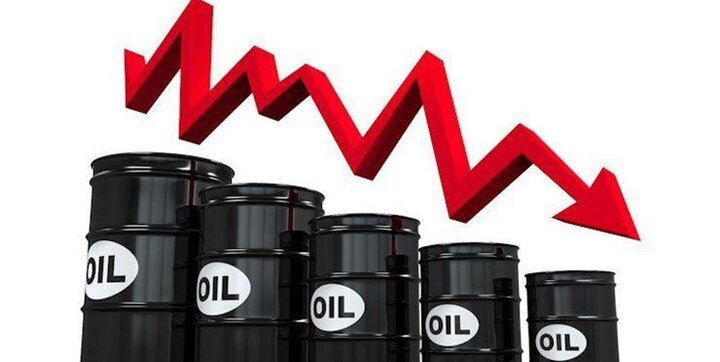 ریزش قیمت جهانی نفت به ۱۰۴ دلار 