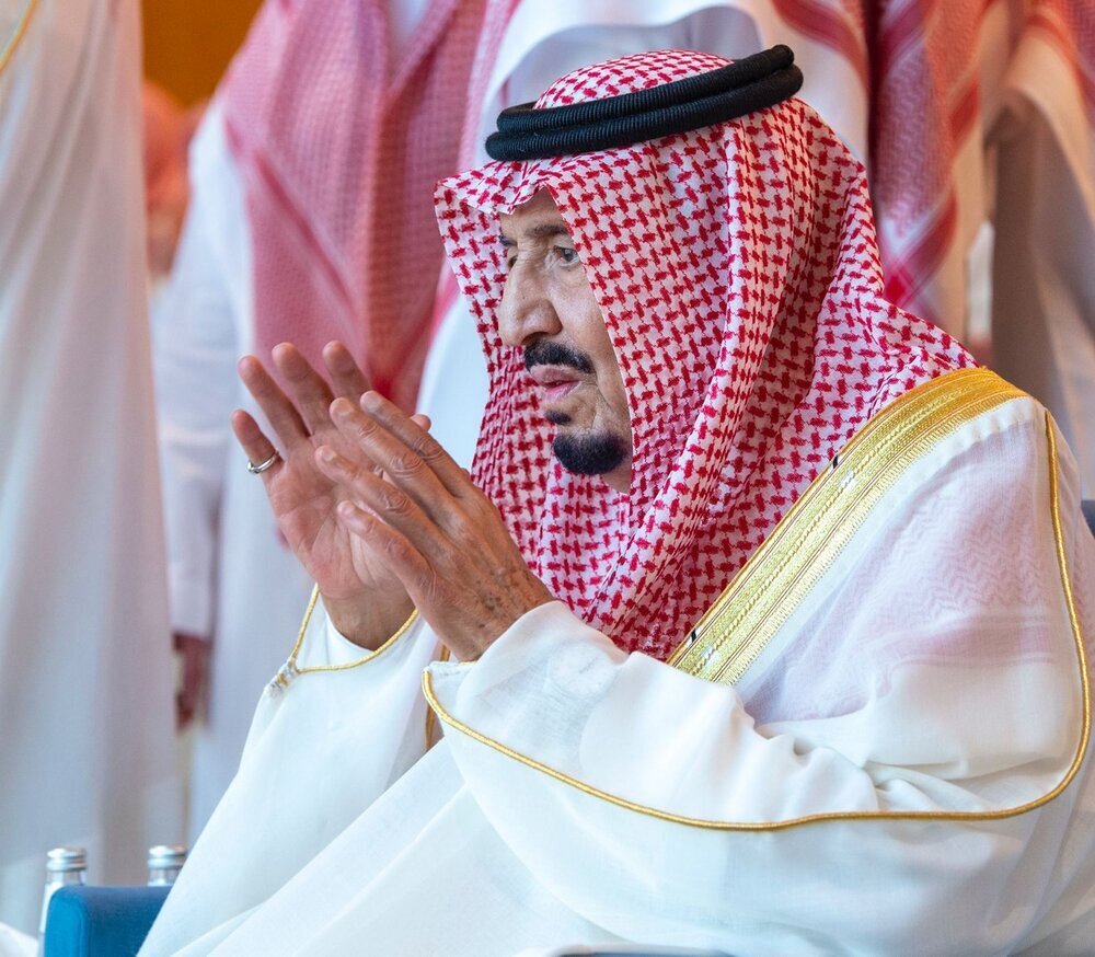 عکس های جنجالی از پادشاه و ولیعهد عربستان در نماز عیدفطر!