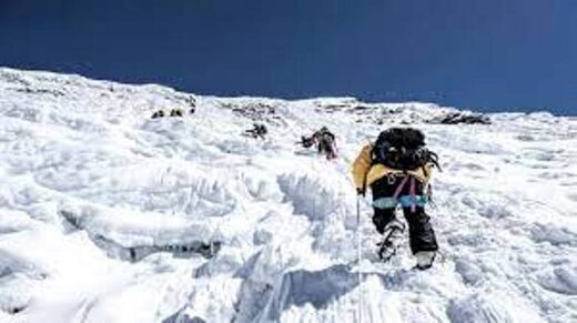 گزارشی از نجات ۱۵ کوهنورد در ارتفاعات گلستان