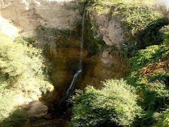 بیار آبشاری در ارتفاعات آذربایجان‌شرقی 