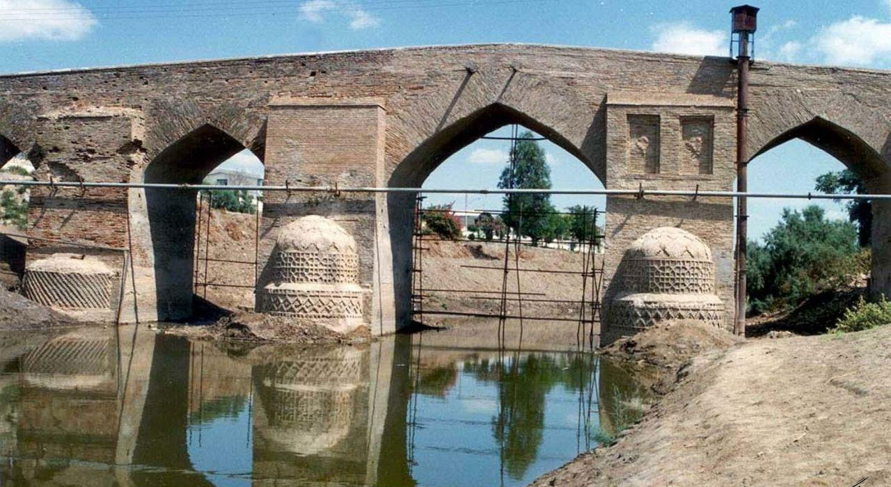 پل آق‌قلا اثری تاریخی در گلستان