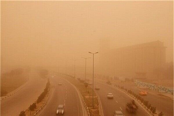 تعطیلی فعالیت‌های ورزشی در اماکن روباز تهران به علت آلودگی هوا