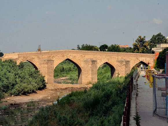 پل آق‌قلا اثری تاریخی در گلستان