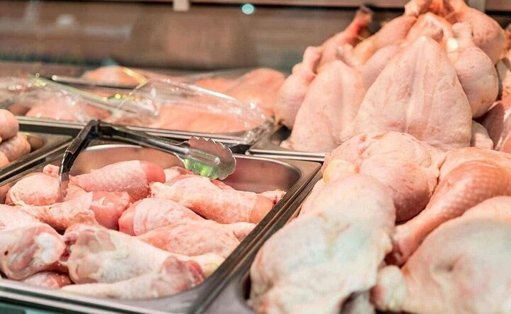 کاهش مصرف گوشت مرغ و قرمز در کشور