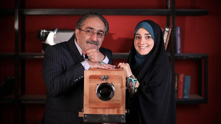 لحظه بد شدن حال مجری زن مشهور ایرانی جلوی دوربین در برنامه تلویزیونی / فیلم