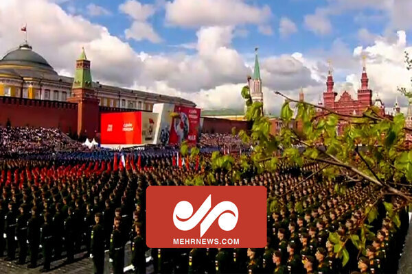 رژه نیروهای مسلح روسیه به مناسبت روز پیروزی در میدان سرخ مسکو / فیلم
