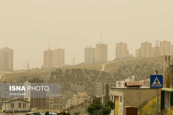 خبر هواشناسی برای تهرانی‌ها: گرد و خاک در راه است