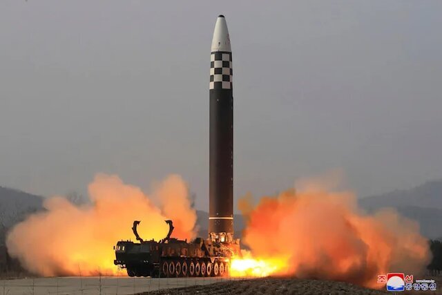 کره شمالی ۳ موشک بالستیک شلیک کرد