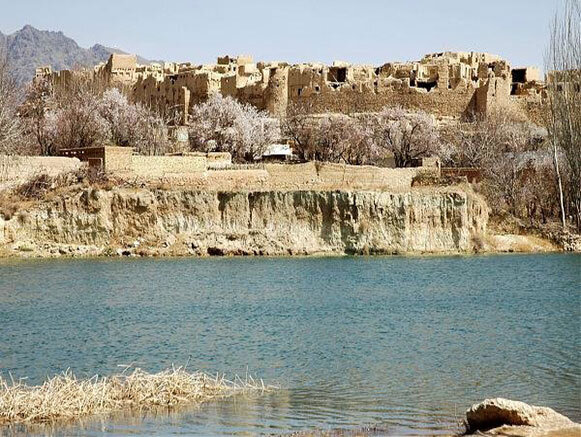 با قلعه طرق رود نطنز بیشتر آشنا شوید  با قلعه طرق رود نطنز بیشتر آشنا شوید