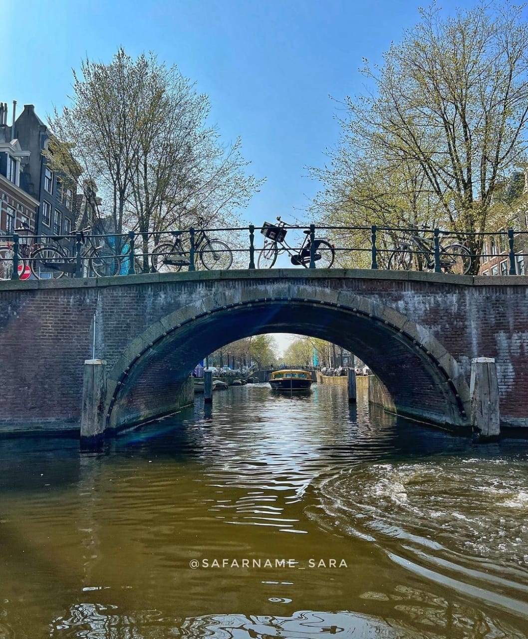 مهم‌ترین و کاربردی‌ترین عنصر شهری آمستردام، روایتی از سارا