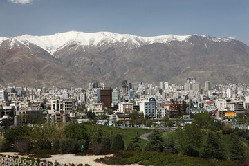 افزایش تقاضا برای آپارتمان‌های کوچک متراژ و قدیمی / آپارتمان نقلی در تهران چند؟