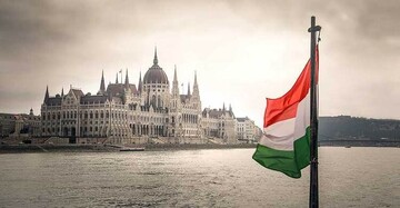 مجارستان اعلام وضعیت اضطراری زمان جنگ کرد