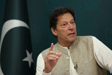 هشدار عمران خان به دولت جدید پاکستان