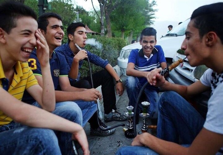 روند استفاده از قلیان در کشور افزایش یافت / مرگ سالیانه بیش از ۶۰ هزار نفر در ایران بر اثر مصرف دخانیات 