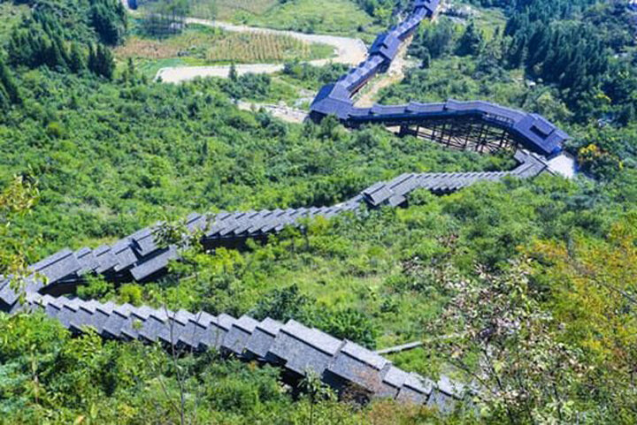  طولانی‌ترین پله برقی جهان در چین به طول ۶۸۸ متر  / فیلم