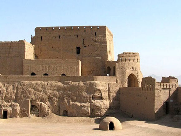 نارین قلعه‌ دومین شهر قلعه‌ خشتی بزرگ ایران