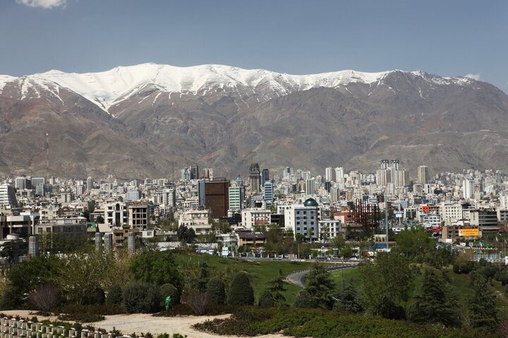 وضعیت بازار معاملات مسکن در تهران / افزایش ۲۰۶ درصدی معاملات نسبت به ماه قبل
