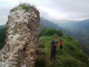 آوارسین قلعه‌ای در بین رشته کوه‌ها