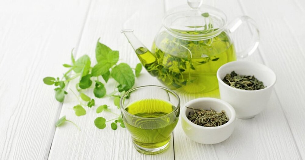 ۱۰ فایده شگفت‌انگیز مصرف چای سبز که نمی‌دانستید