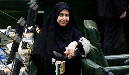 سخنان بانکی پور درمورد ازدواج دختران ایرانی باعث تاسف است