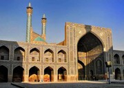 مسجد امام شاهکار آبی رنگ صفوی در اصفهان