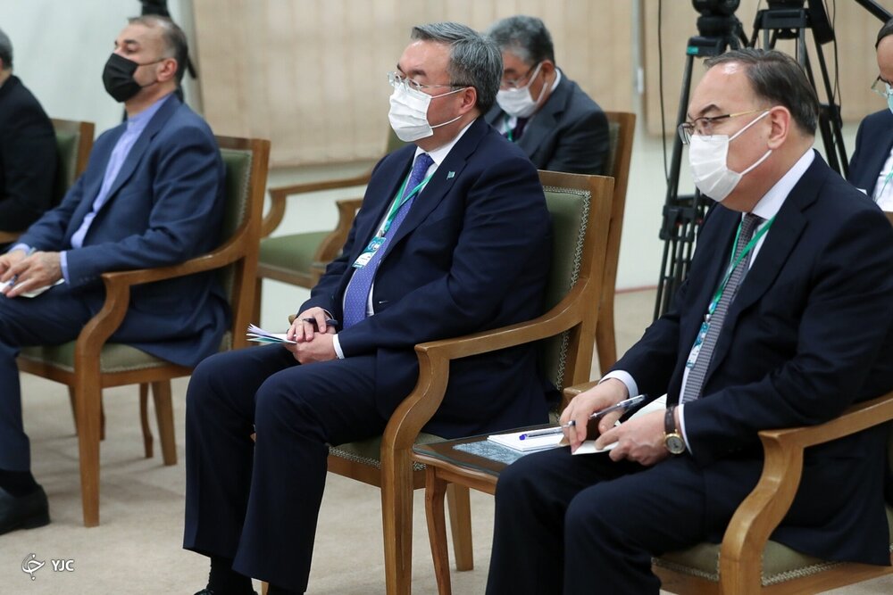 دیدار رییس‌جمهور قزاقستان و رهبر انقلاب / تصاویر