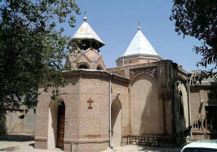 رفیع کلیسای ارامنه در شهر قزوین 