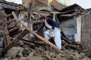 تحویل محموله کمک‌های امدادی هلال‌احمر به افغانستان