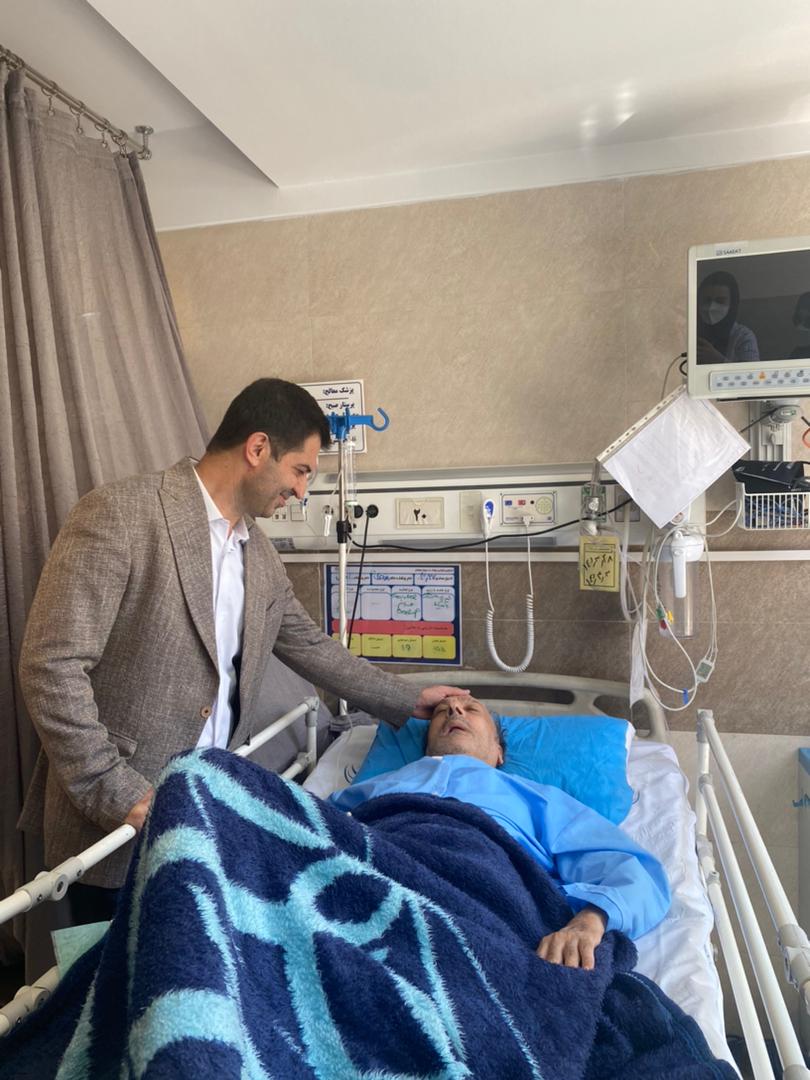 عیادت خشایار نادی، دبیر کل حزب ایران قوی با برخی از بیماران بیمارستان حضرت رسول اکرم (ص)