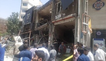 تصاویری از انفجار شدید ۴ مغازه در قیطریه / فیلم