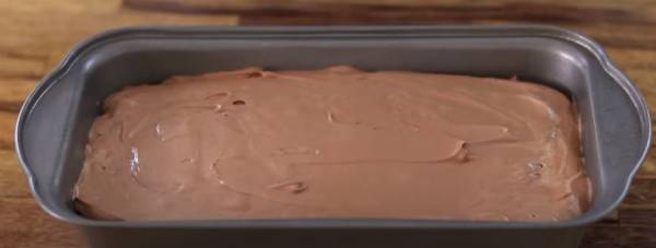 طرز تهیه حرفه‌ای بستنی شکلاتی خانگی 