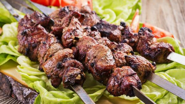 کباب قشقایی غذایی وسوسهانگیز برای شکموها