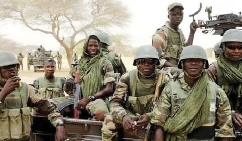 کشته شدن ۶ تن در پی حمله تروریستی به یک پست نظامی در مرز نیجر 