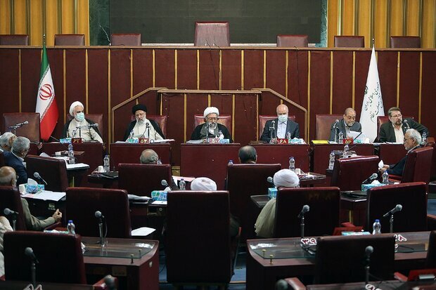  مجلس رد مصوبه مجلس درباره طرح صیانت در مجمع تشخیص را تکذیب کرد