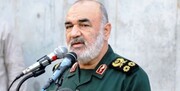 فرمانده کل سپاه: علت ضعف آمریکایی‌ها نداشتن یک رهبر روحانی است