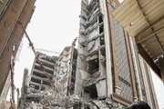 تصاویر هولناک از ریزش آپارتمان ۳ طبقه به علت گودبرداری نامناسب در تبریز / فیلم