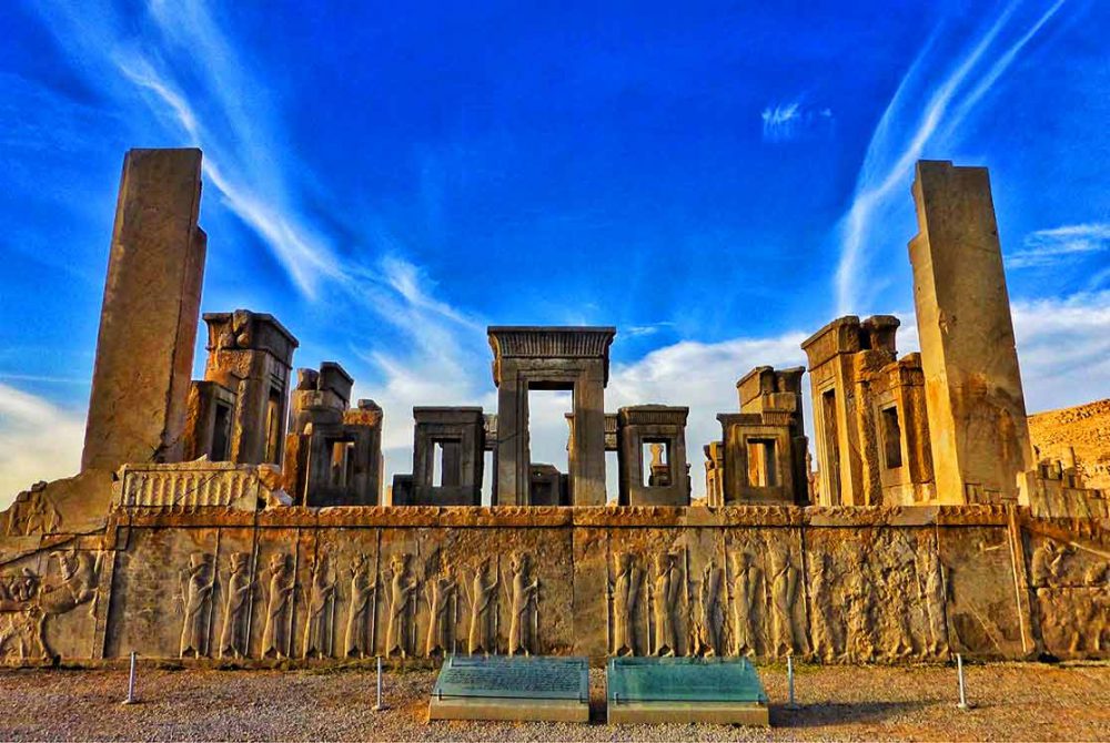 تخت جمشید و راهنمای جامع سفر به شیراز