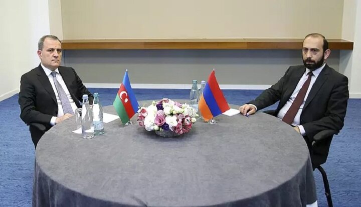 نخستین دیدار وزرای ارمنستان و آذربایجان پس از جنگ قره‌باغ 