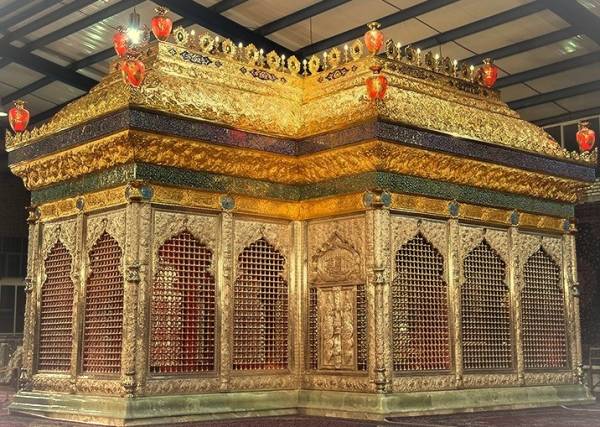 آیا میدانستید امام حسن عسکری(ع) تنها امامی هستند که حج نرفتهاند؟