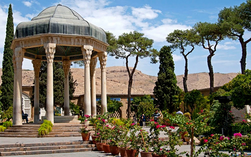 سفر یک روزه به شیراز