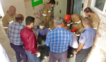 حادثه هولناک در بندر عباس/ سقوط آسانسور جان یک نفر را گرفت