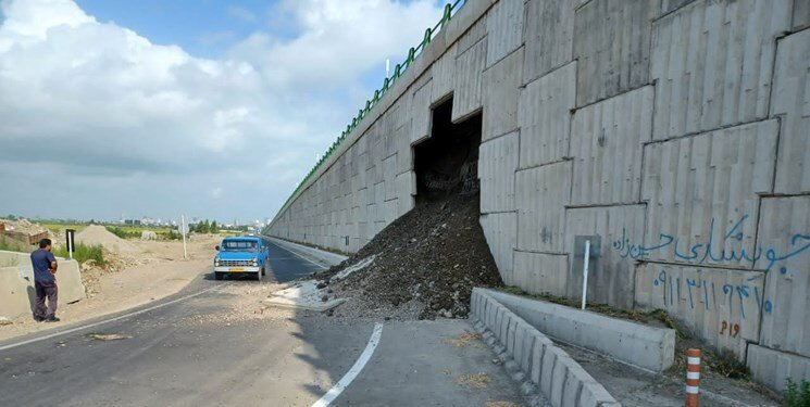 ریزش عجیب پلی در شمال کشور قبل از افتتاح + ماجرا چیست؟ / عکس و فیلم