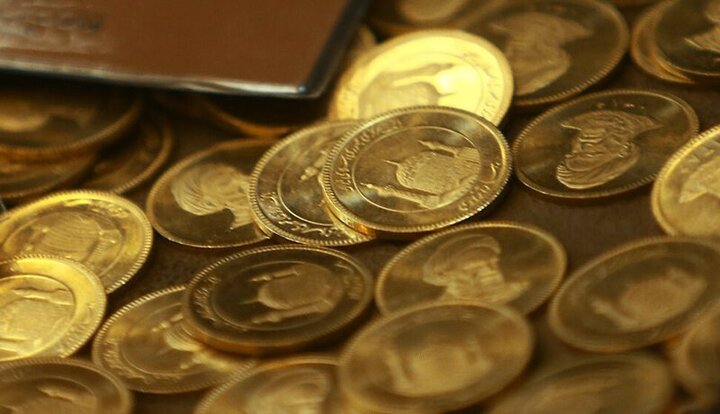 سیگنل قیمت دلار به بازار سکه / قیمت سکه امروز ۲ مرداد ۱۴۰۱ چقدر می‌شود؟