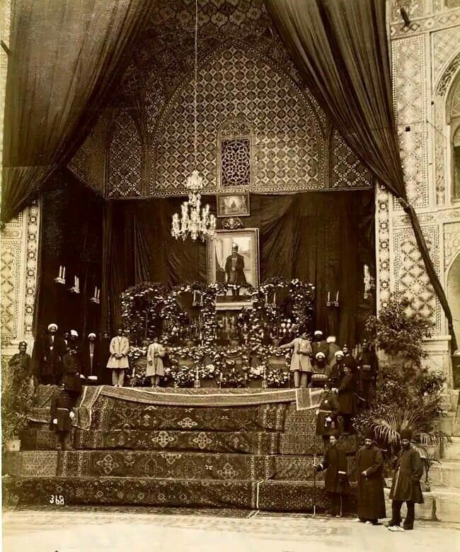 تصویر قدیمی و زیرخاکی از تابوت ناصرالدین شاه قاجار / عکس