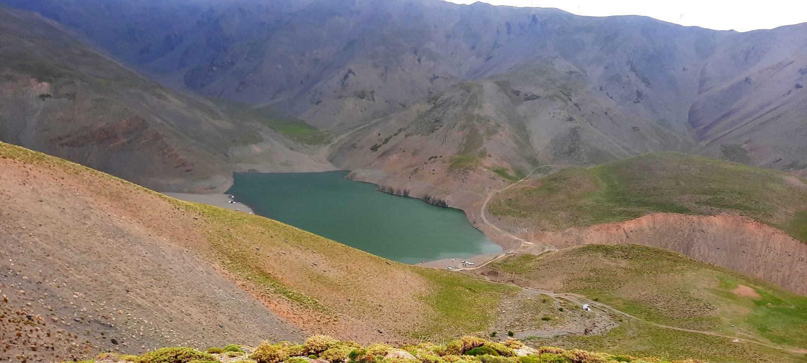 دریاچه چشمه سبز گلمکان مقصدی مناسب برای گردشگری در مشهد 