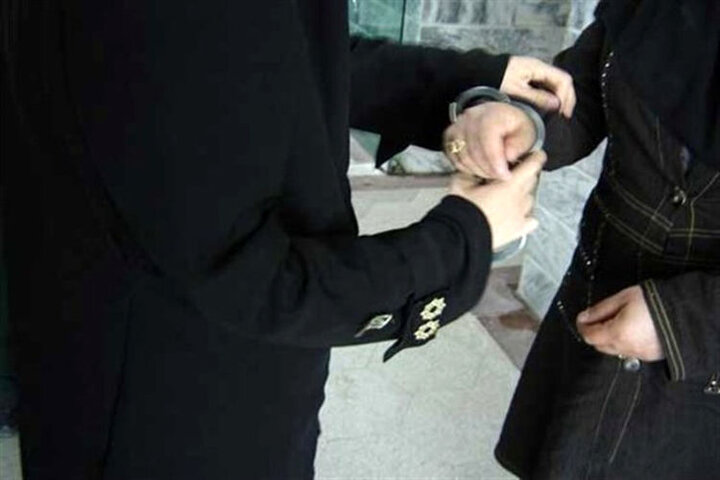 خانم‌های موبایل‌دزد دستگیر شدند