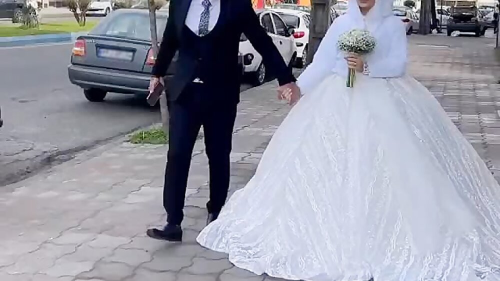 خواستههای زننده داماد از تازه عروس / عروس خانم با لباس عروسی به کلانتری رفت