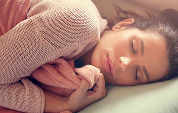 خوابیدن زیاد چه بلایی سرمان می آورد؟