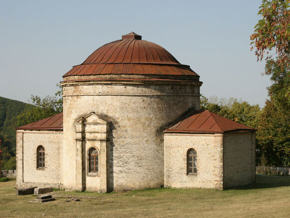 آیا می‌دانید کلیسای آلبانیایی شکی در کجا قرار دارد؟ 